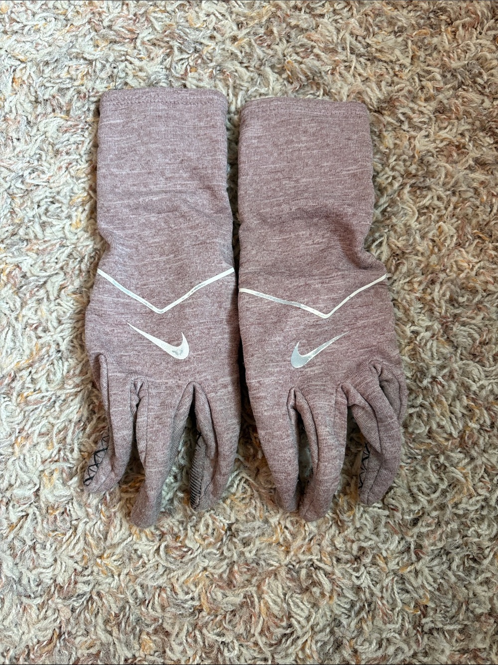 Nike Women's Heather Mauve Performance Gloves with Reflective Swoosh